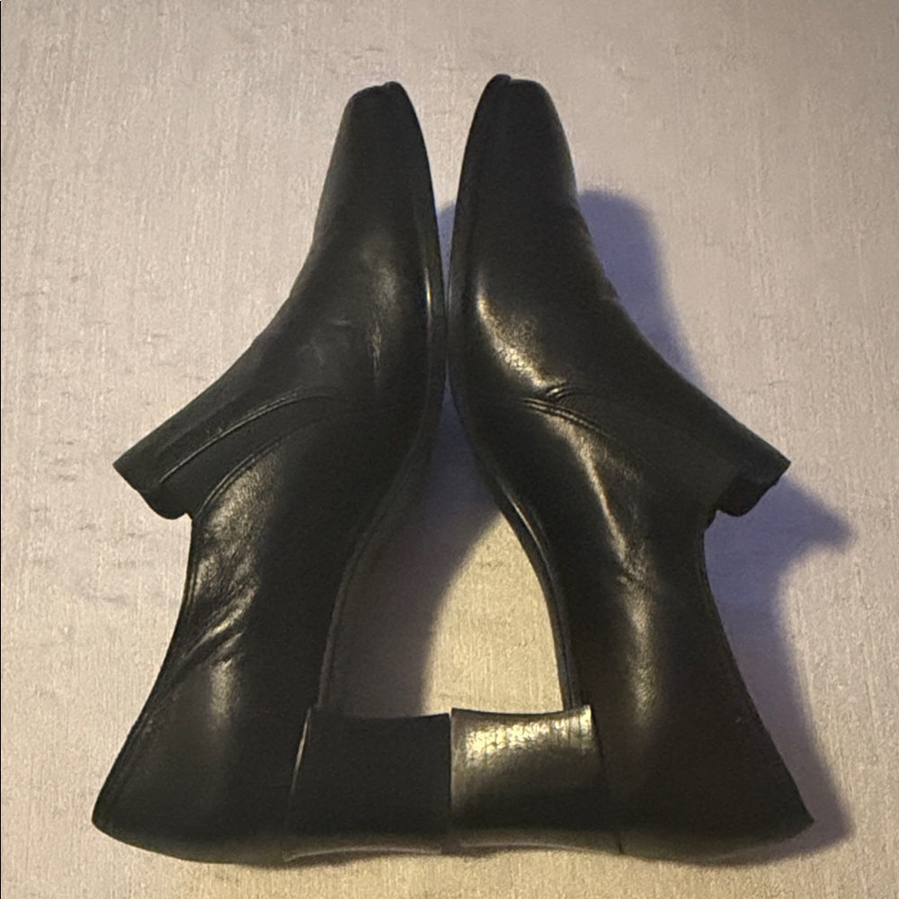 Munro American Black Slip-On Leather Loafer Pumps Women’s Dress Shoes Size 9 - Picture 9 of 12
